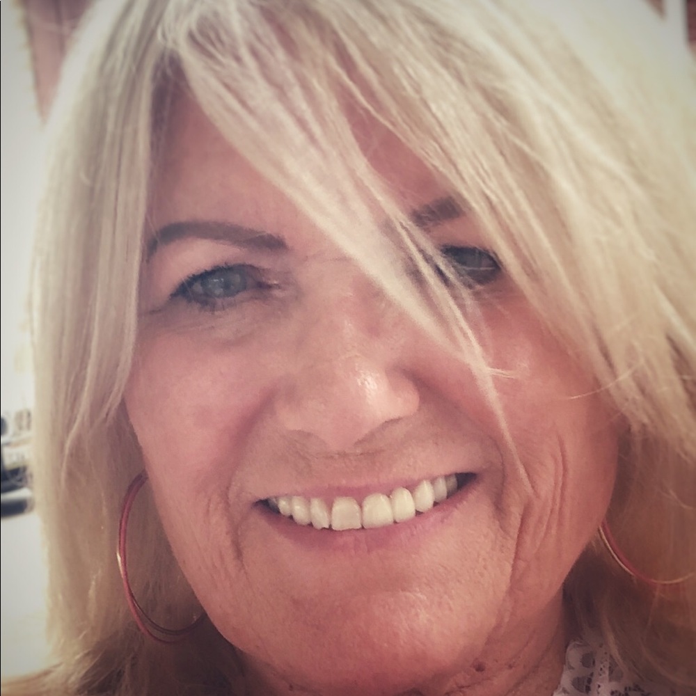 Meet your Posher, Rhonda